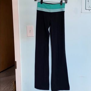 Leggings reversible all black interior bell bottom